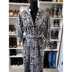 Kimora Lee Simmons Black & White Geometric  Dress